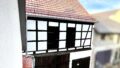 Blick auf Scheune und Garage