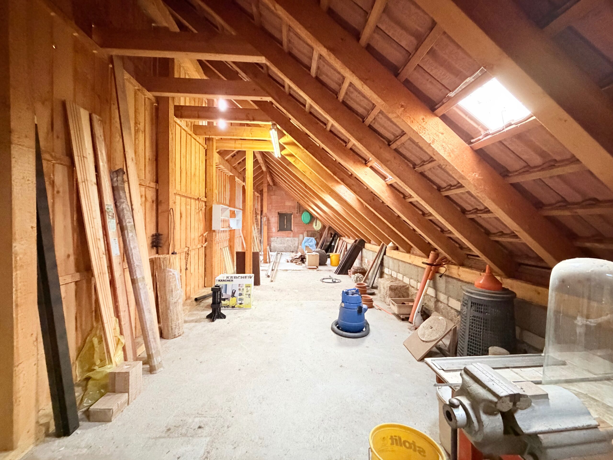 Dachgeschoss Nebengebäude