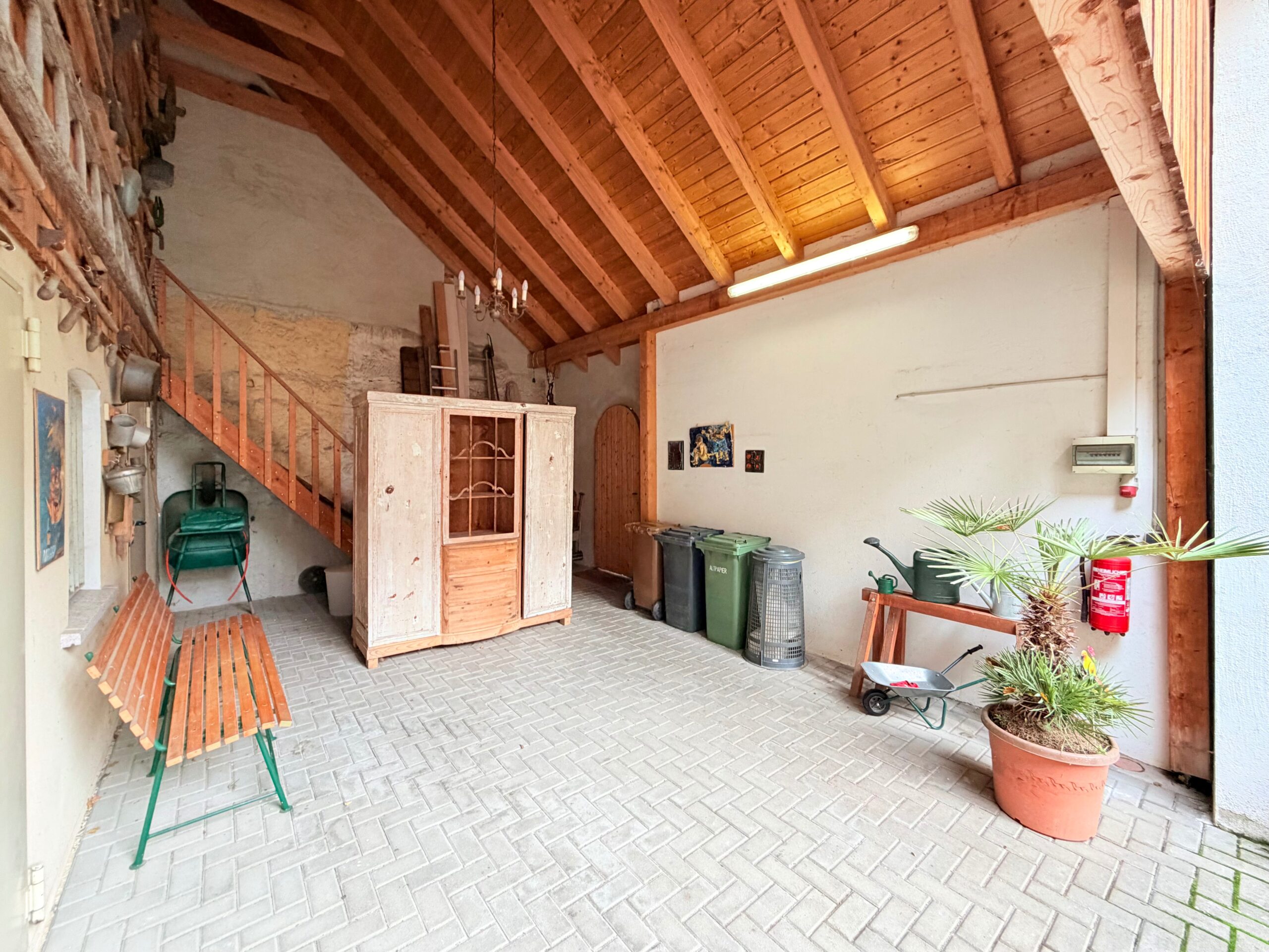 Unterstand Nebengebäude