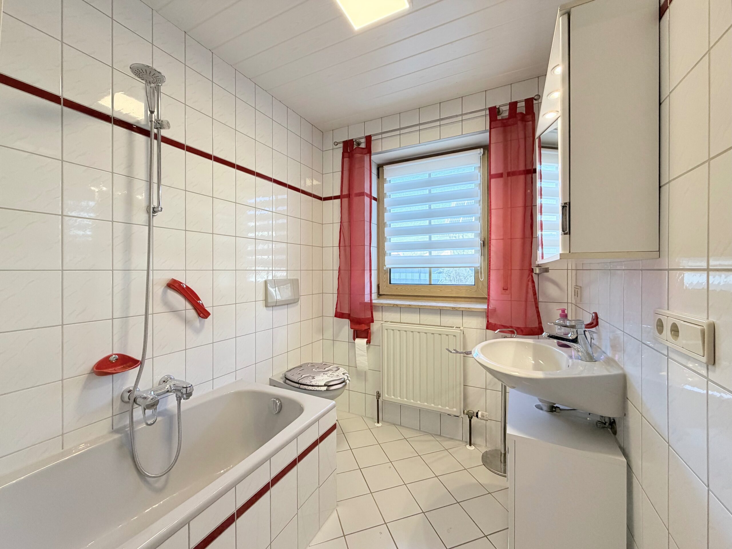 Badezimmer EG